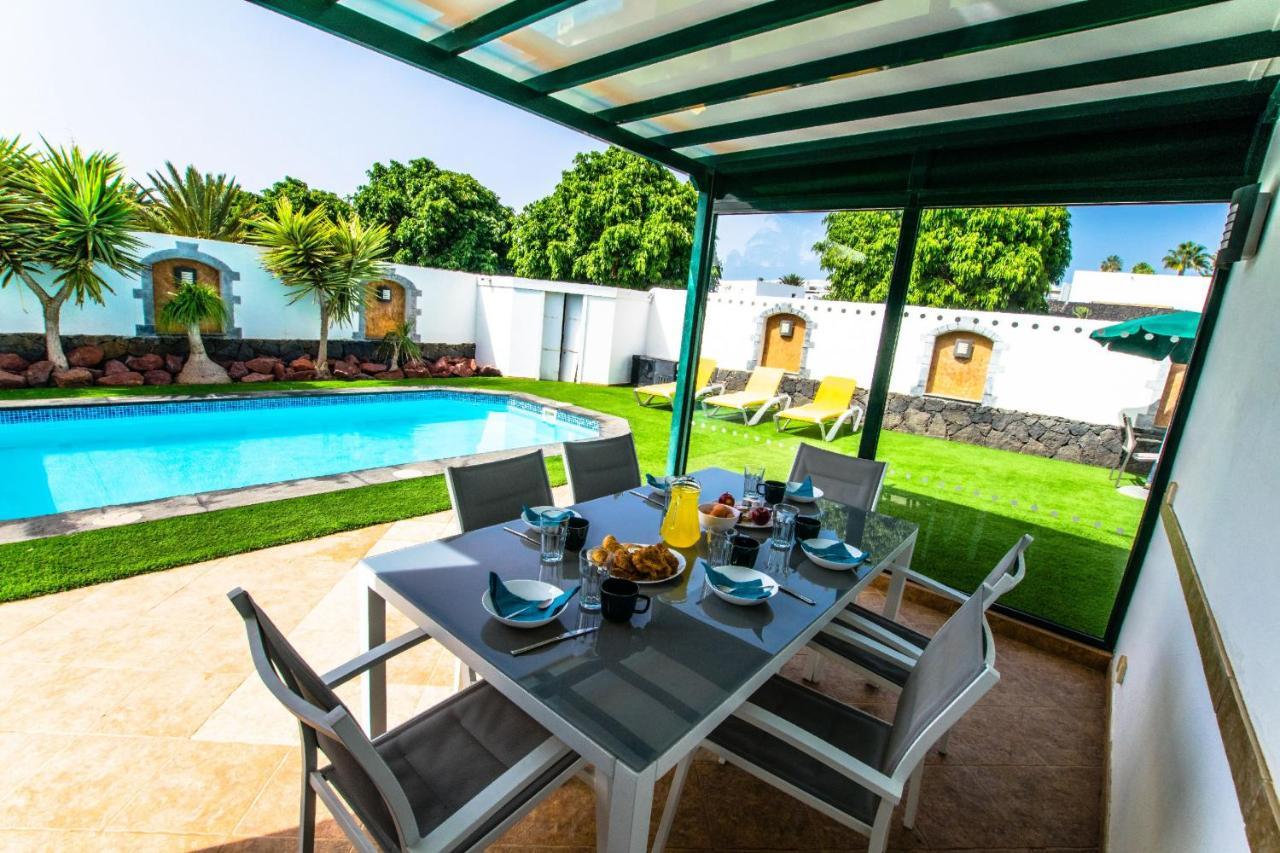 Villa Los Arcos - Lh160 By Villas Now Ltd 普拉亚布兰卡 外观 照片